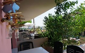 Casa Del Mar
